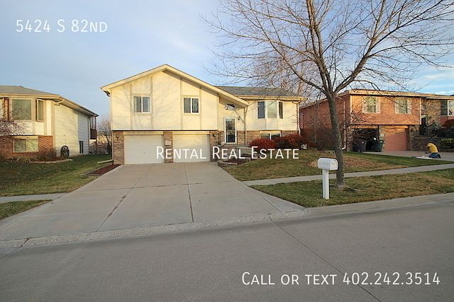 1st image of 5424 S 82nd St
