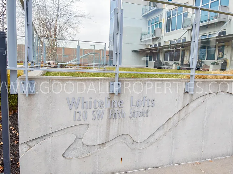 120 SW 5th St #407 — Photo 6