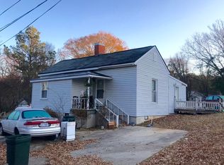107 Sanford St, Rockingham, NC 28379