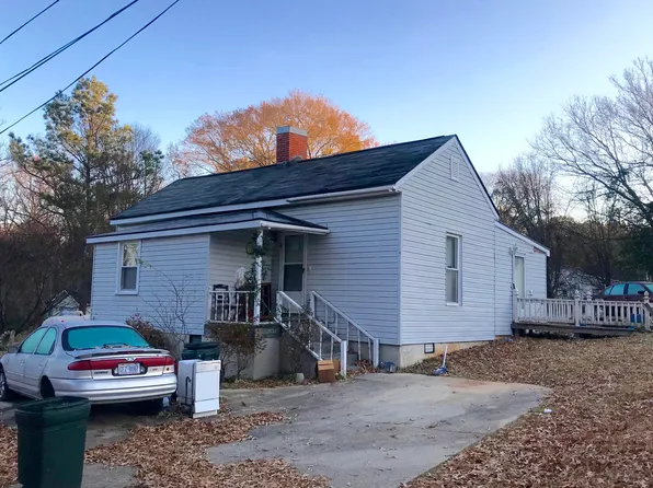 107 Sanford St, Rockingham, NC 28379