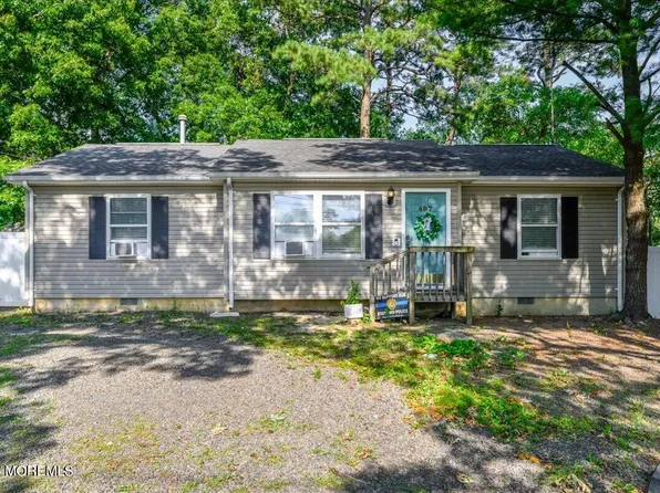 487 Lighthouse Drive, Manahawkin, NJ 08050