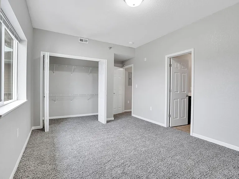 4526 Chadwick Rd — Photo 6
