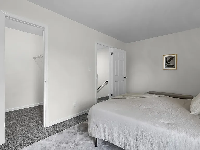 1289 Rental Condo Community — Photo 13