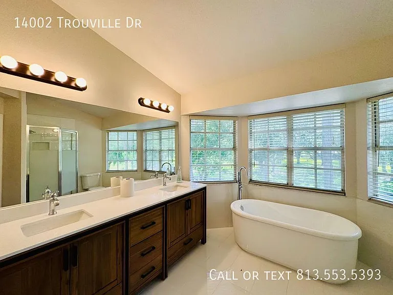 14002 Trouville Dr — Photo 27