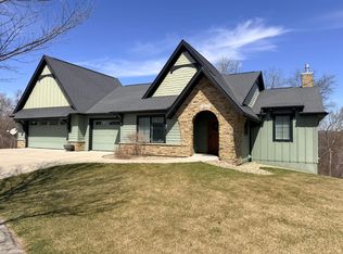 4070 Cameo Pl NE, Rochester, MN 55906