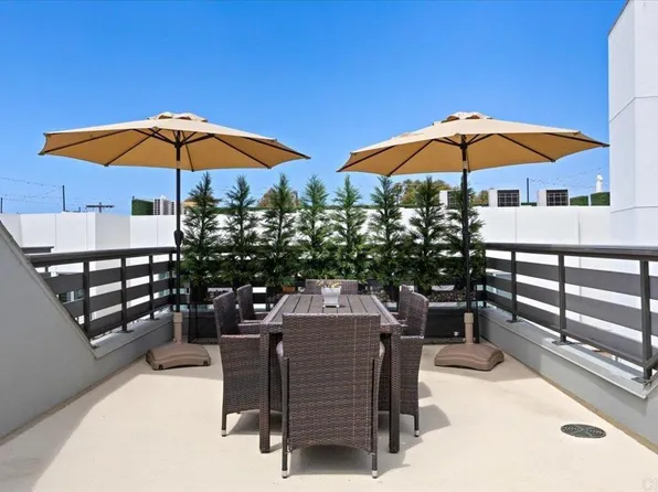 2511 State St, Carlsbad, CA 92008