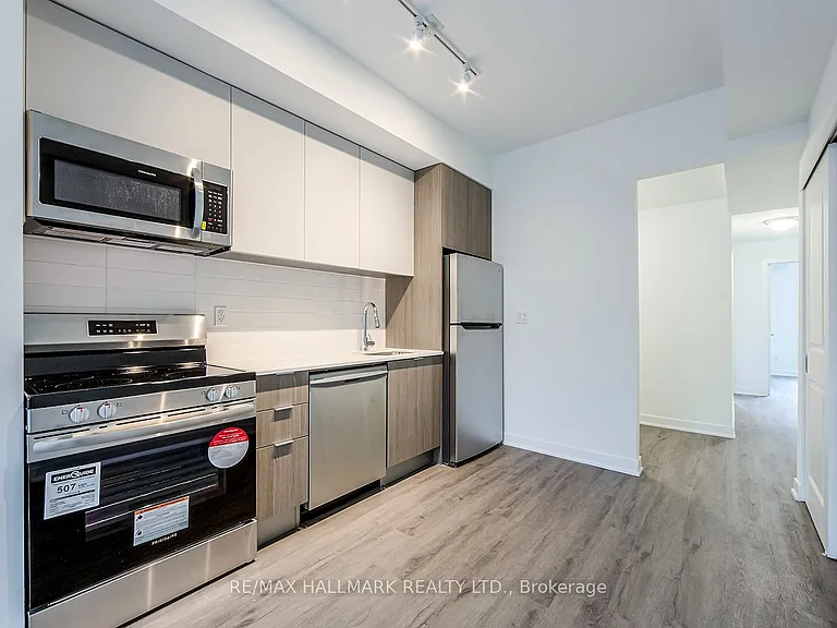 41 Danforth Rd #211 — Photo 10