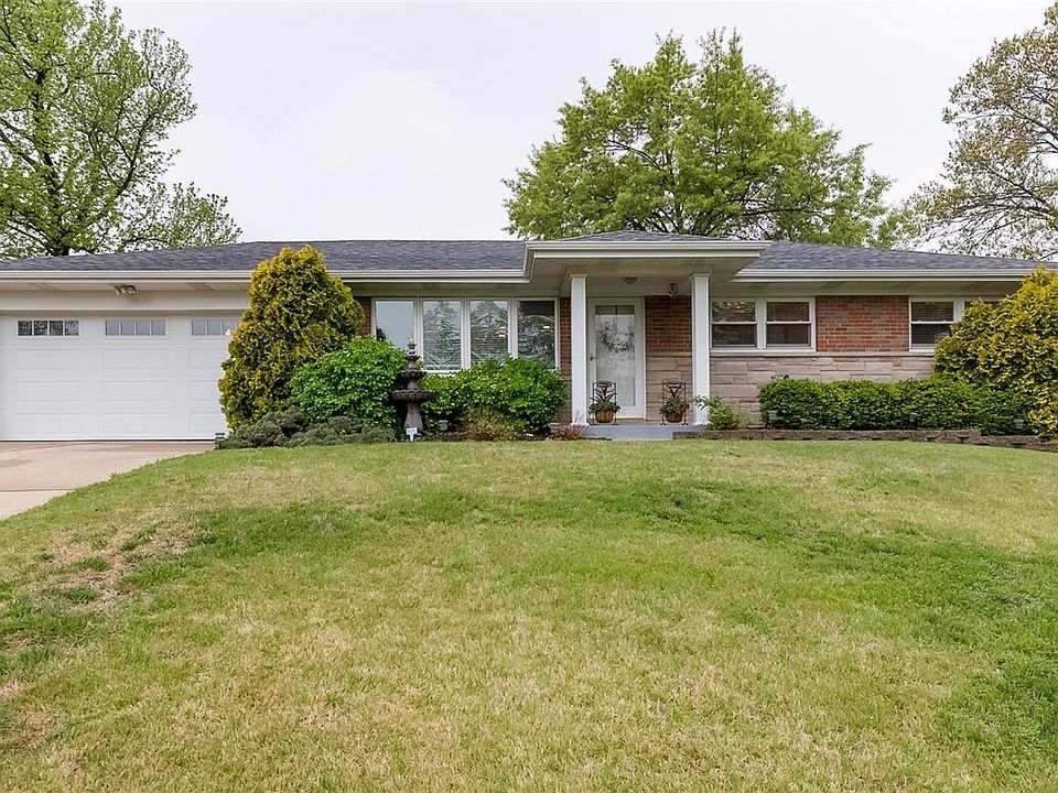 1st image of 8823 Crest Oak Ln