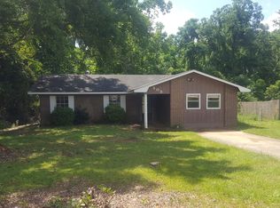 305 Meredith St, Enterprise, AL 36330