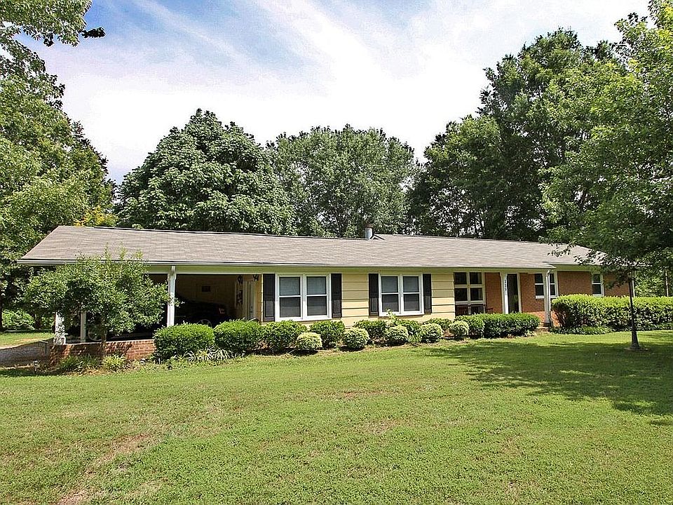 Beautiful Updated Ranch