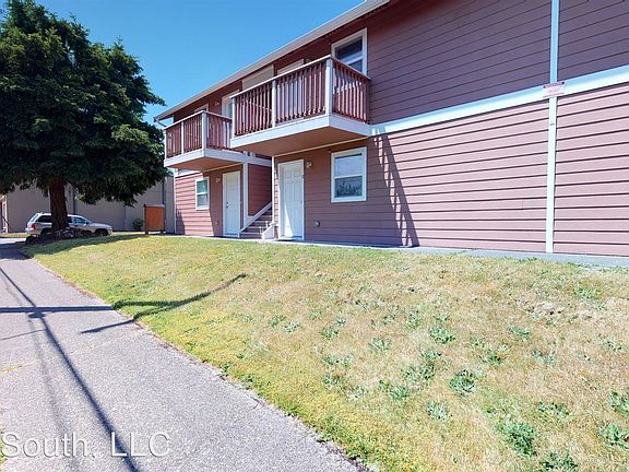 3rd image of 601 N Grant Ave APT 3