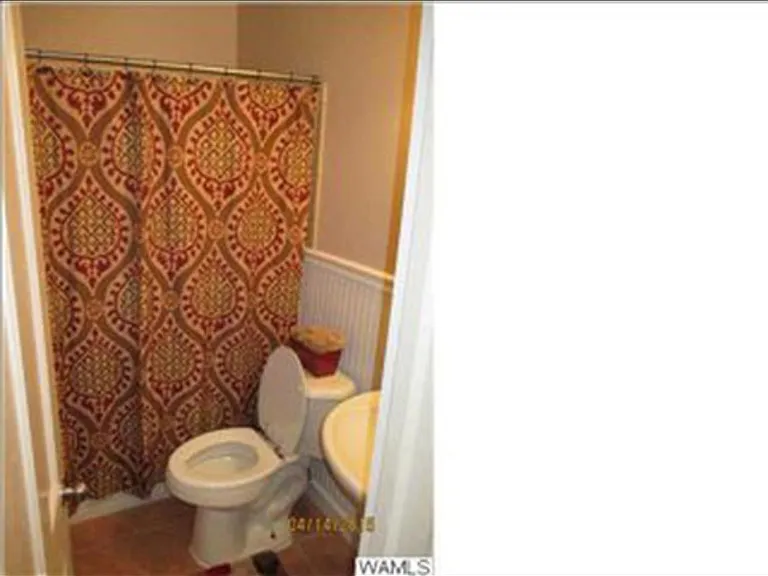8 Lakeview — Photo 5