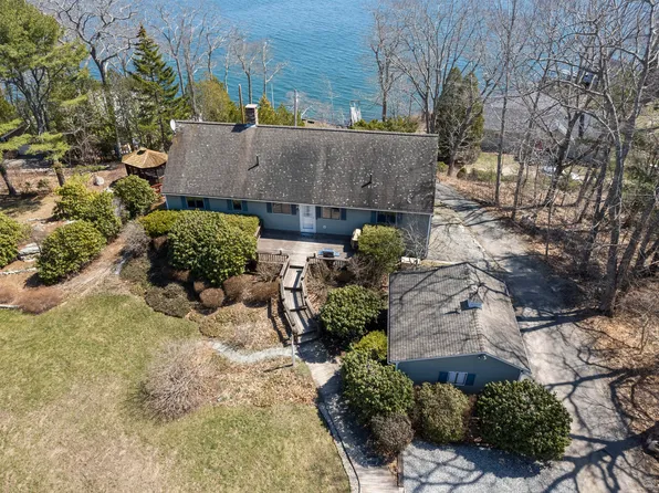 31 Hidden Lane, Bremen, ME 04551