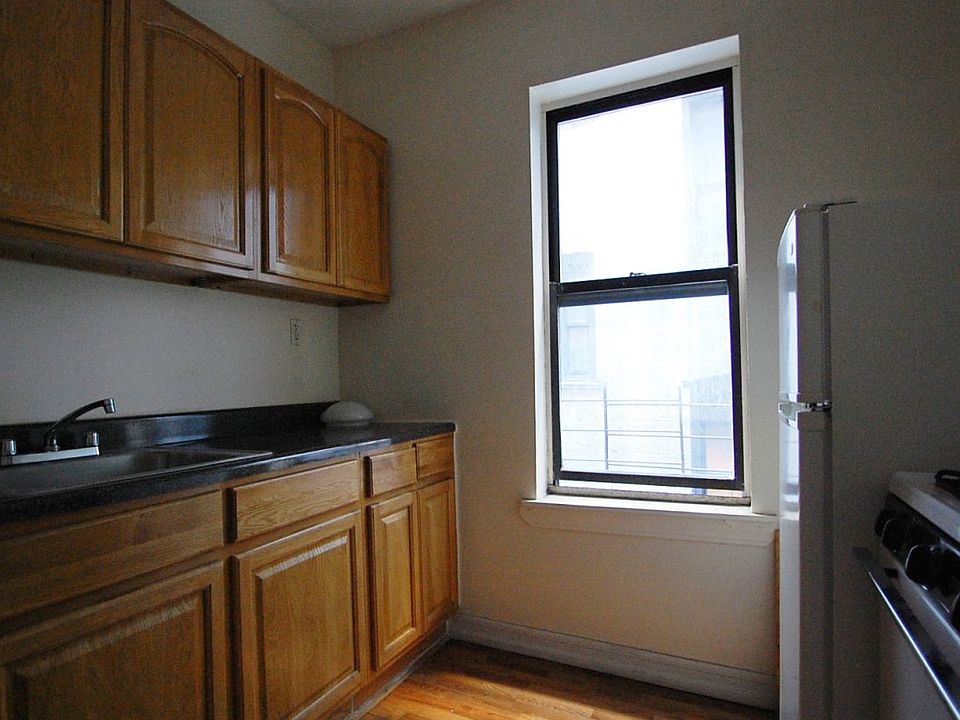1st image of 153 Edgecombe Ave APT A1