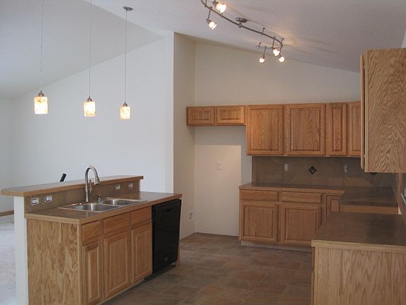 Island with dishwasher