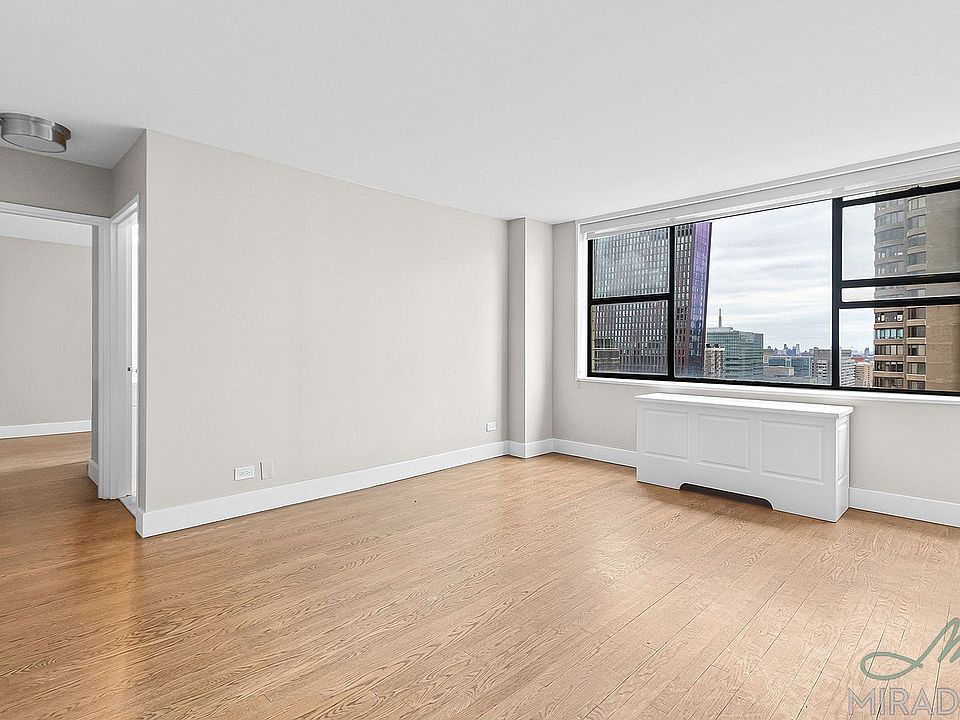 1st image of 330 E 39th St APT 34N