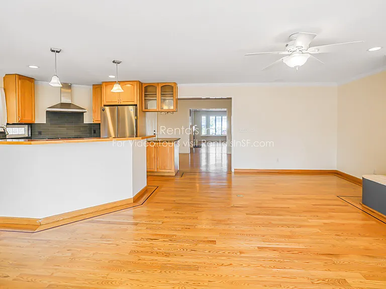 1677 Holly Ave — Photo 12