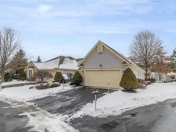 116 Cuddy Ct, Webster, NY 14580