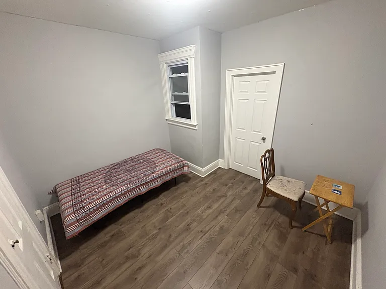 54 Nelson Ave #1 — Photo 5