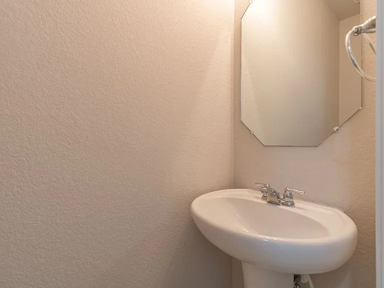 2880 Donnell Dr #4101 — Photo 28