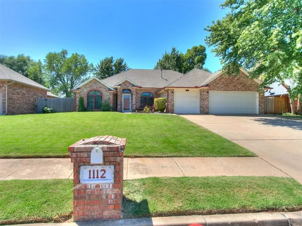 1112 Lambeth Dr, Edmond, OK 73003