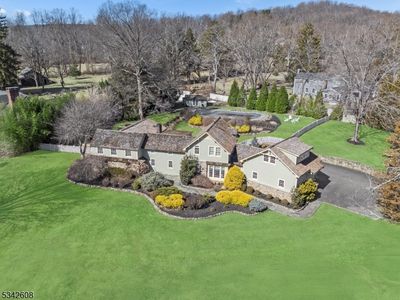 28 E Main St, Mendham, NJ, 07945