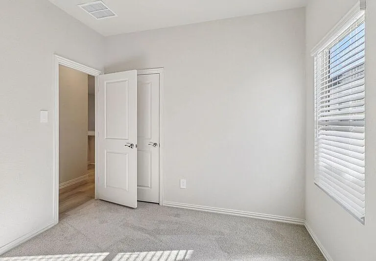 5907 Belchamp Dr — Photo 11