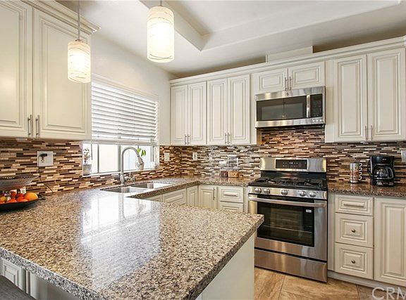 5th image of 1911 Gramercy Ave
