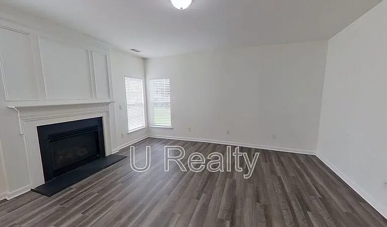 2014 Rosewater Ln — Photo 4