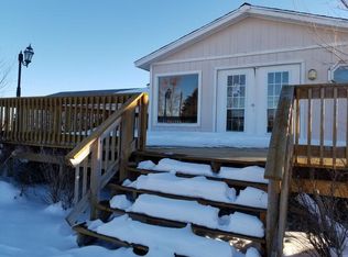 183 E Oak Rd, Wheatland, WY 82201