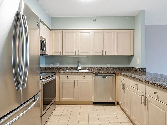 5th image of 512 N McClurg Ct APT 1705