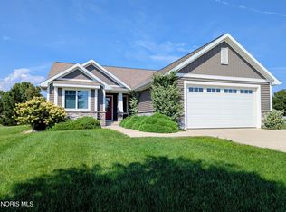 900 Murbach St, Archbold, OH 43502