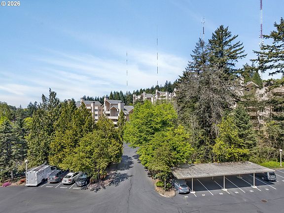 3rd image of 6605 W Burnside Rd Unit 152