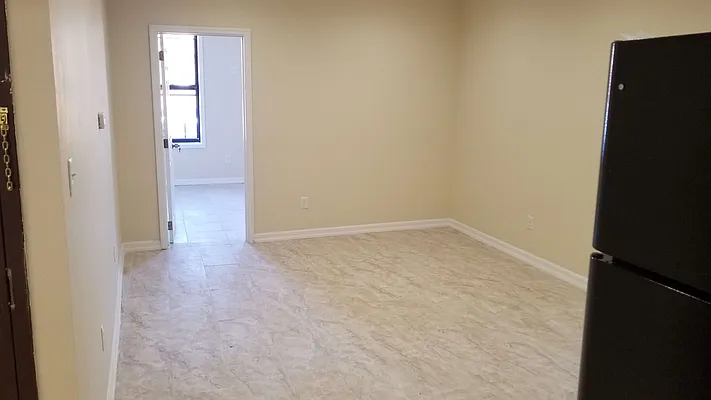 Rented by Adar I Properties Corp | media 8