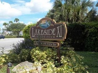 15639 SW 73rd Circle Ter APT 710, Miami, FL 33193