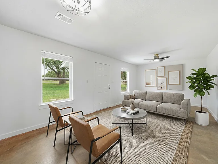 102 Rose Dr #B — Photo 7