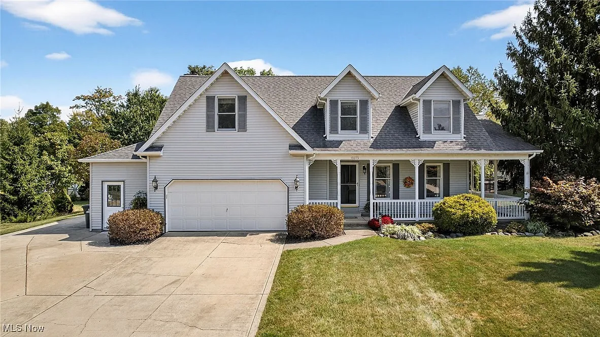 4075 Sterling Station Dr photo 1