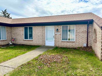 29663 Park Place Dr, Warren, MI, 48093
