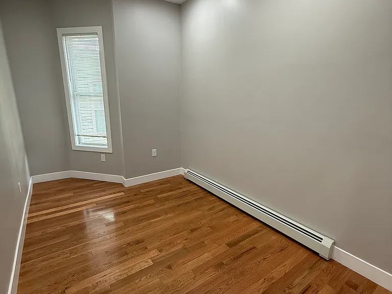 43 West St #2 — Photo 8