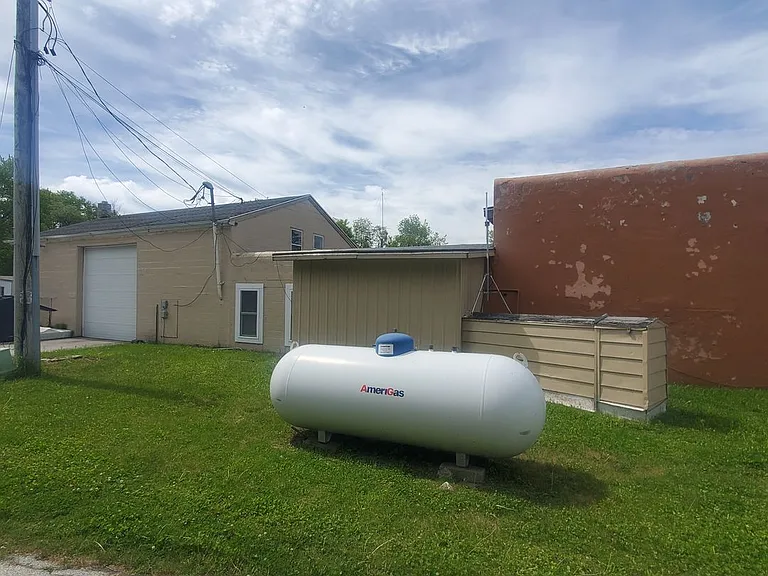 1034 S Spring St — Photo 9