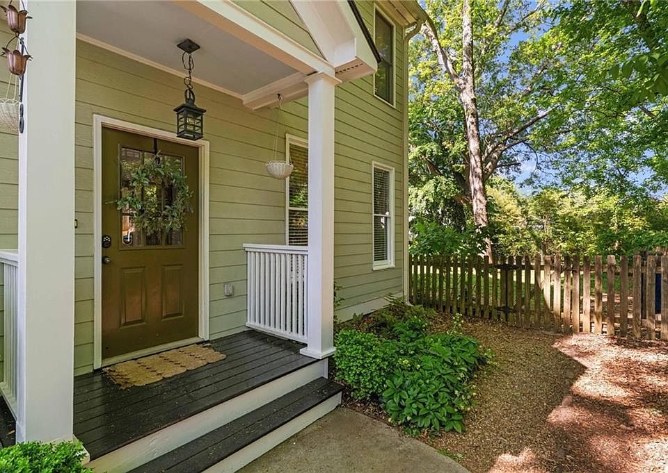 1st image of 278 Elmira Pl NE