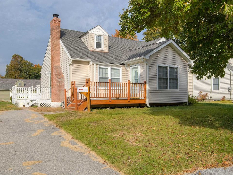 1st image of 43 Horseshoe Dr