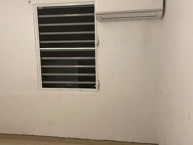 Unit Photo