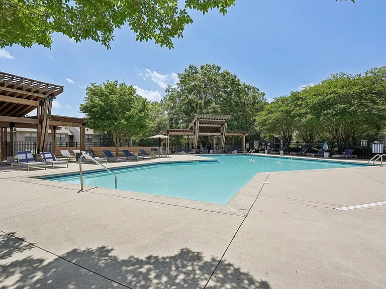 Wesley Trevento Apartments at Lithia Springs — Photo 28