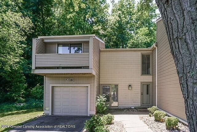1st image of 2077 Fox Hollow Dr