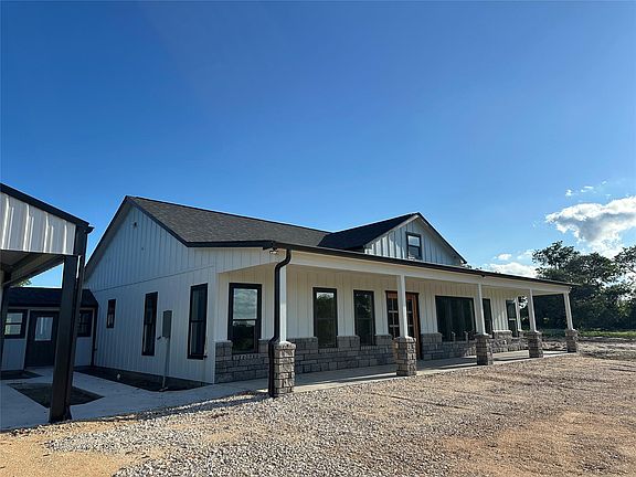 5th image of 3880 Hranicky Rd