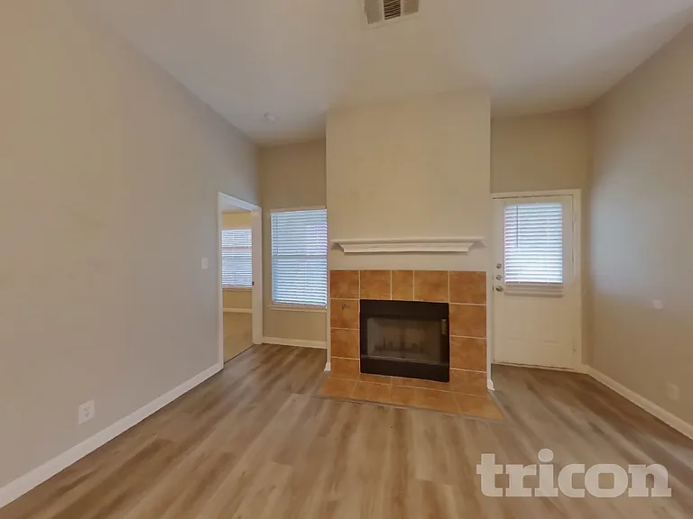 3931 Mistflower Dr — Photo 3