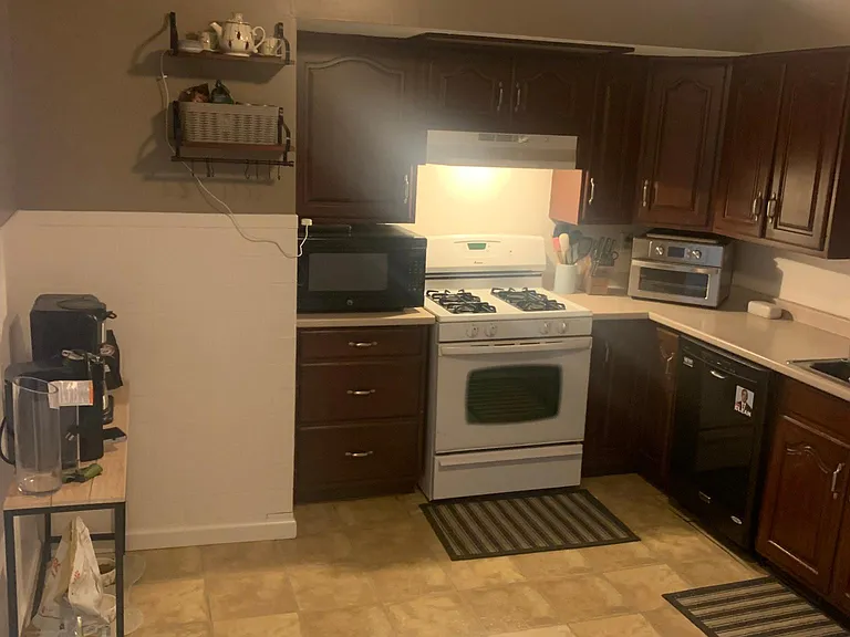 22 Virgil Ave #1 — Photo 8