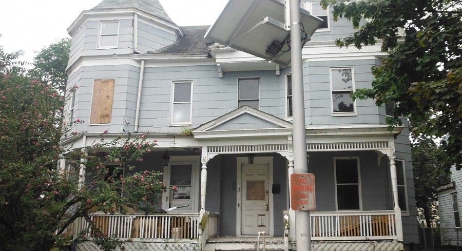 1st image of 9-11 Essex St