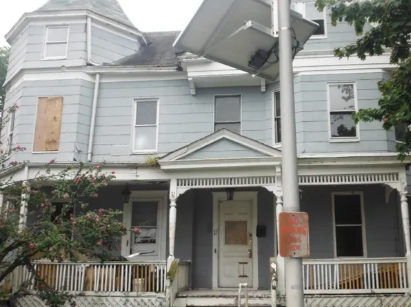 9-11 Essex St, East Orange, NJ 07017